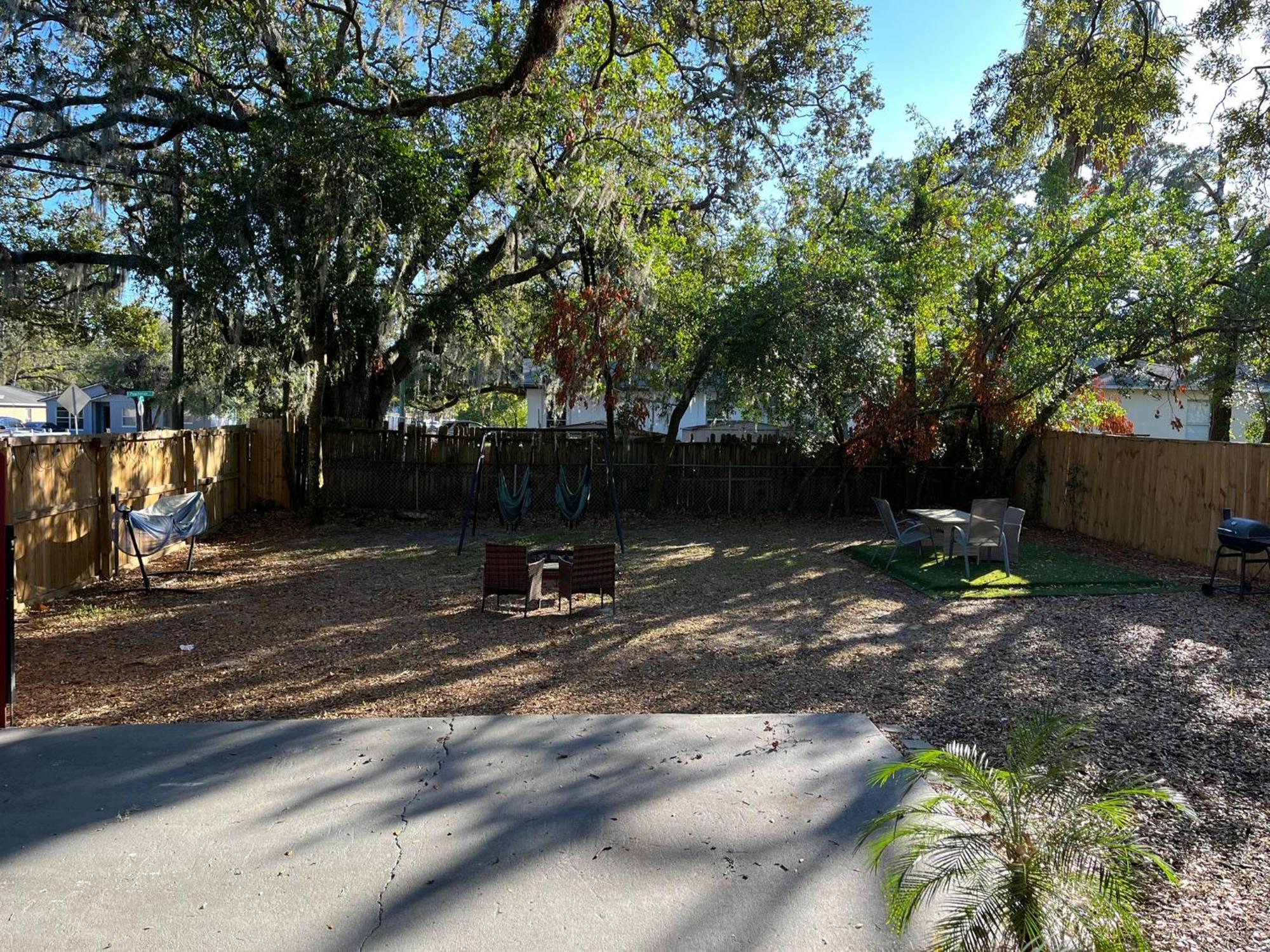 Cozy Home In Tampa Near Ybor & Busch Gardens Exterior photo
